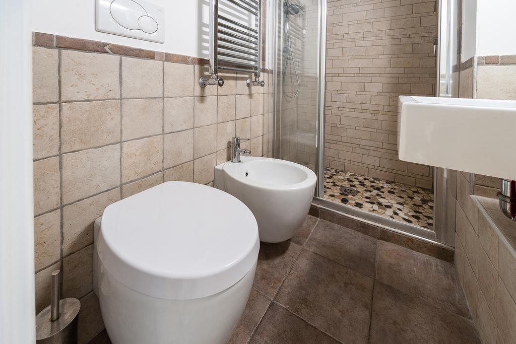 Готель Sasa House Рим Екстер'єр фото